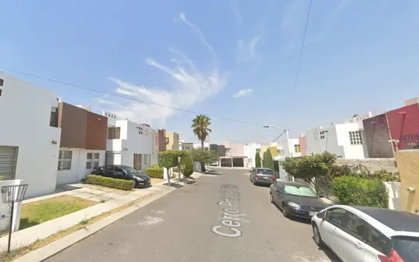 Casa en venta en Boulevares del Cimatario, Corregidora — foto 3 de 8