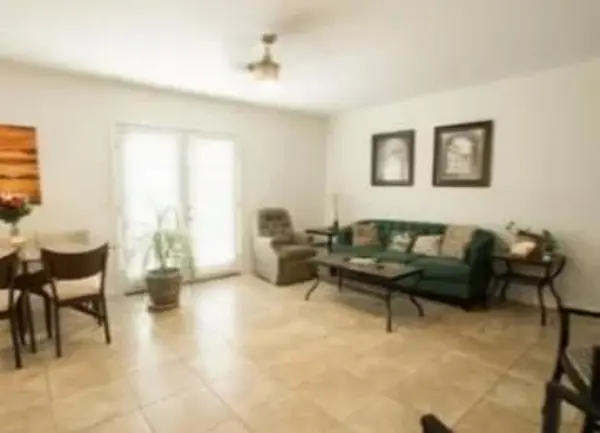 Casa en venta en Los Olivos de Tlaquepaque, San Pedro Tlaquepaque — foto 2 de 7