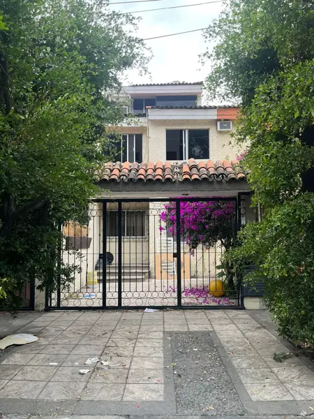 Casa en Paseos del Sol, Zapopan, Jalisco
