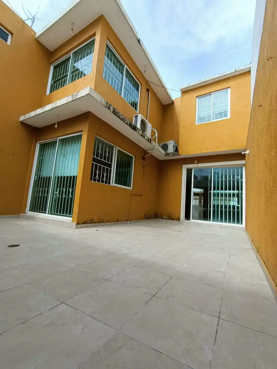 Casa en renta en La Tampiquera, Boca del Río — foto 1 de 10