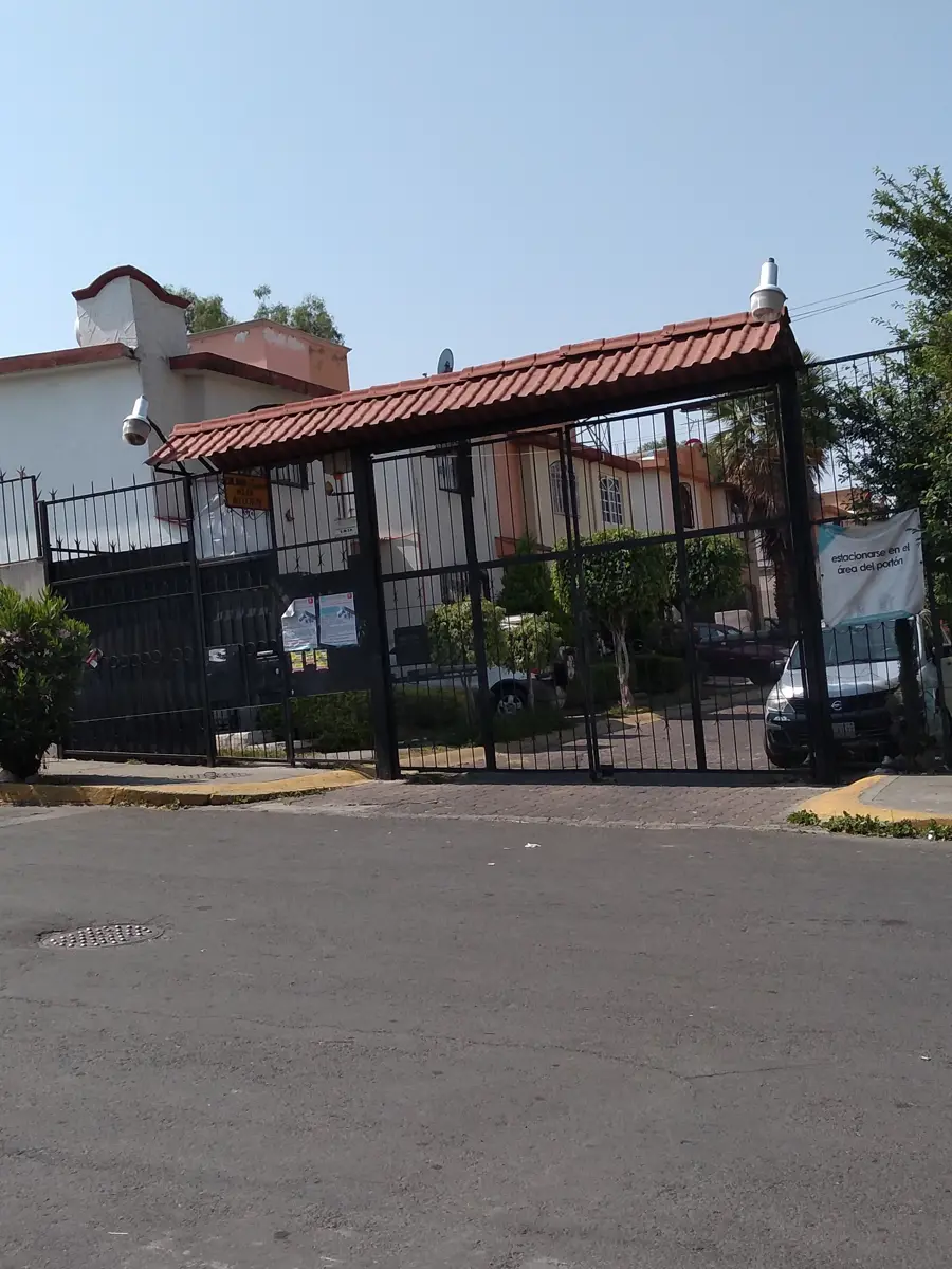 Casa en venta en San Buenaventura, Ixtapaluca — foto 1 de 6