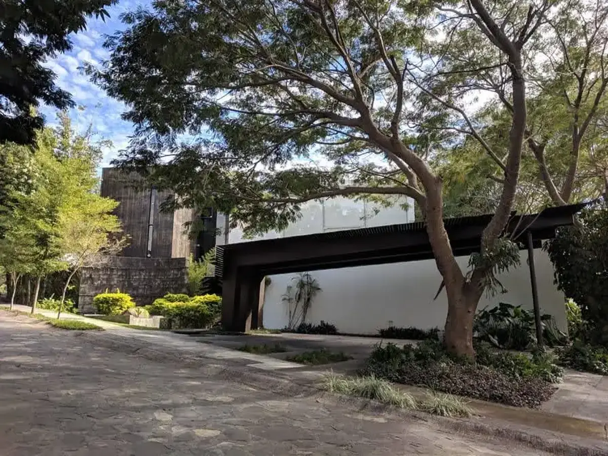 Casa en venta en Las Parotas, Villa de Álvarez — foto 1 de 13