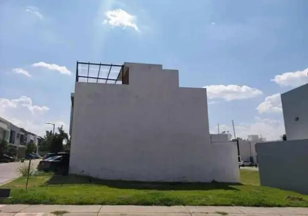 Terreno en venta en Valle Imperial, Zapopan — foto 3 de 16