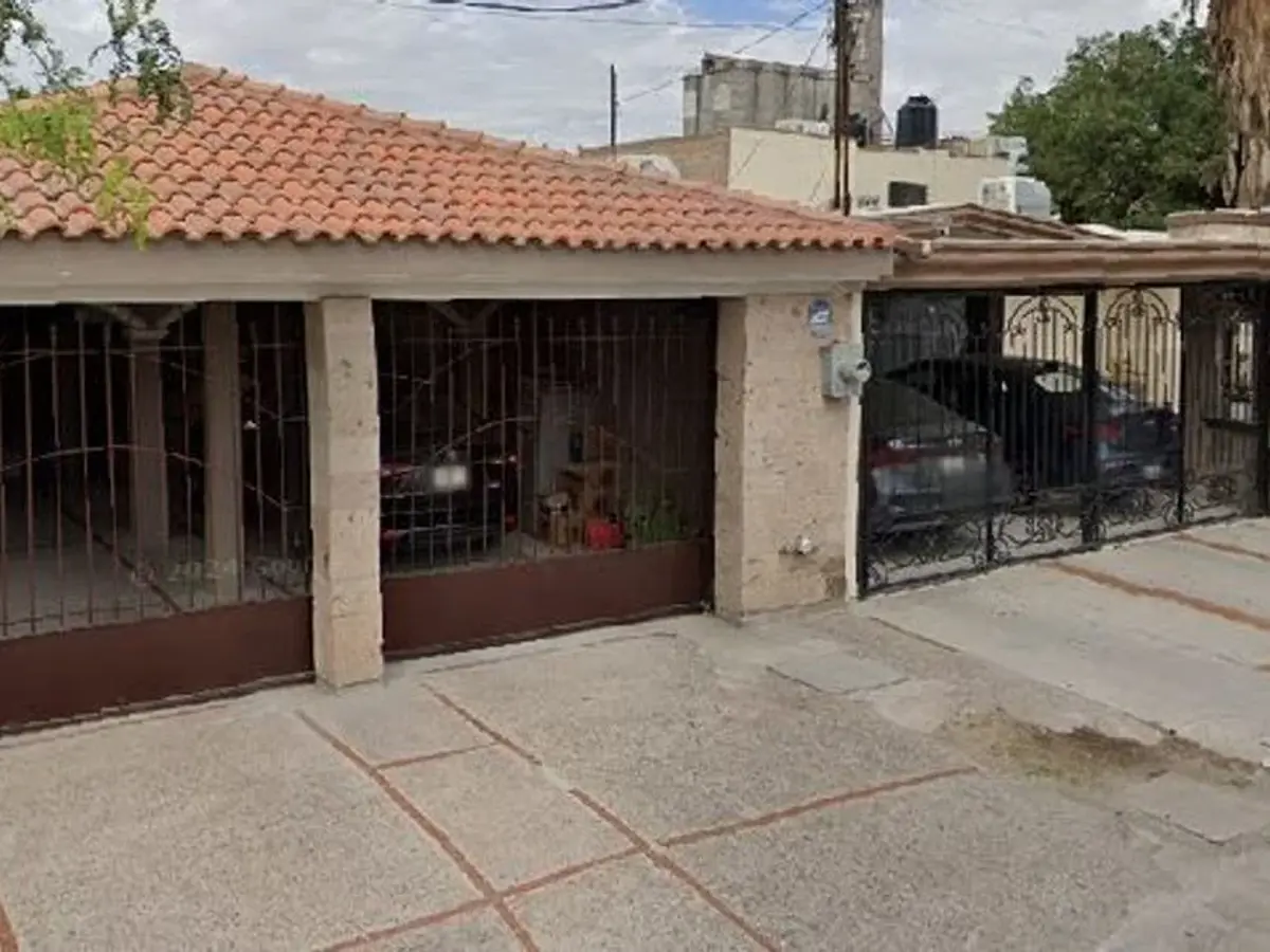 Casa en Remate en Las Rosas, Gómez Palacio, Durango