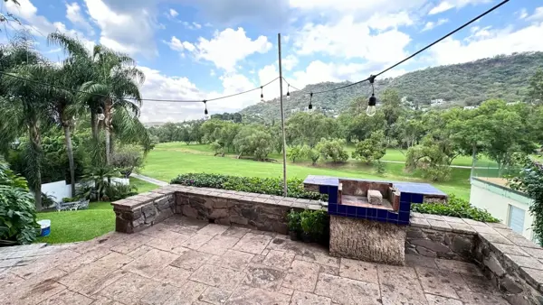 Casa en venta en Las Cañadas (Bosques de San Isidro), Zapopan — foto 2 de 36