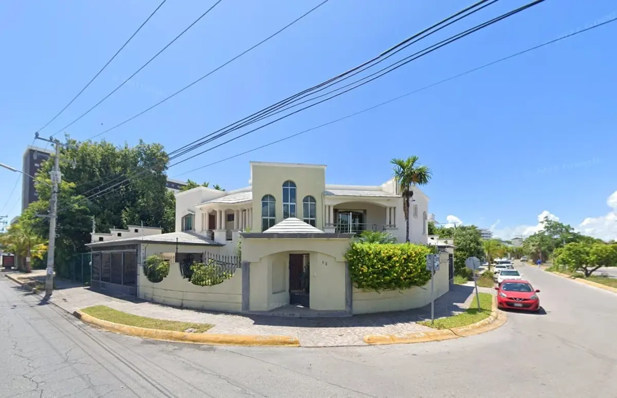 Casa en venta en Cancún Centro, Benito Juárez — foto 1 de 14
