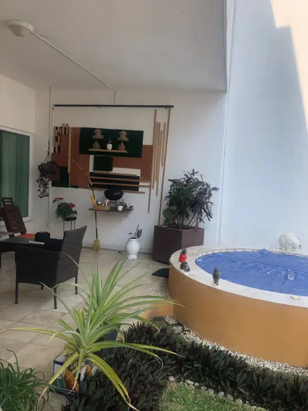 Casa en venta en Lomas de Atzingo, Cuernavaca — foto 2 de 9