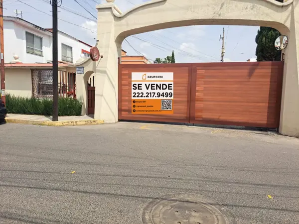 Casa en venta en Santiago Momoxpan, San Pedro Cholula, Puebla Casa en venta en Santiago Momoxpan, San Pedro Cholula, Puebla