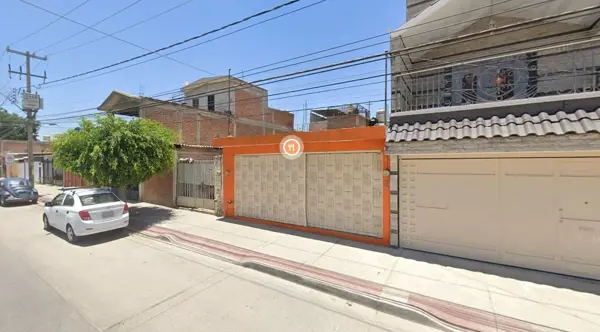 Casa en venta en Arboledas de Señora, León — foto 2 de 10