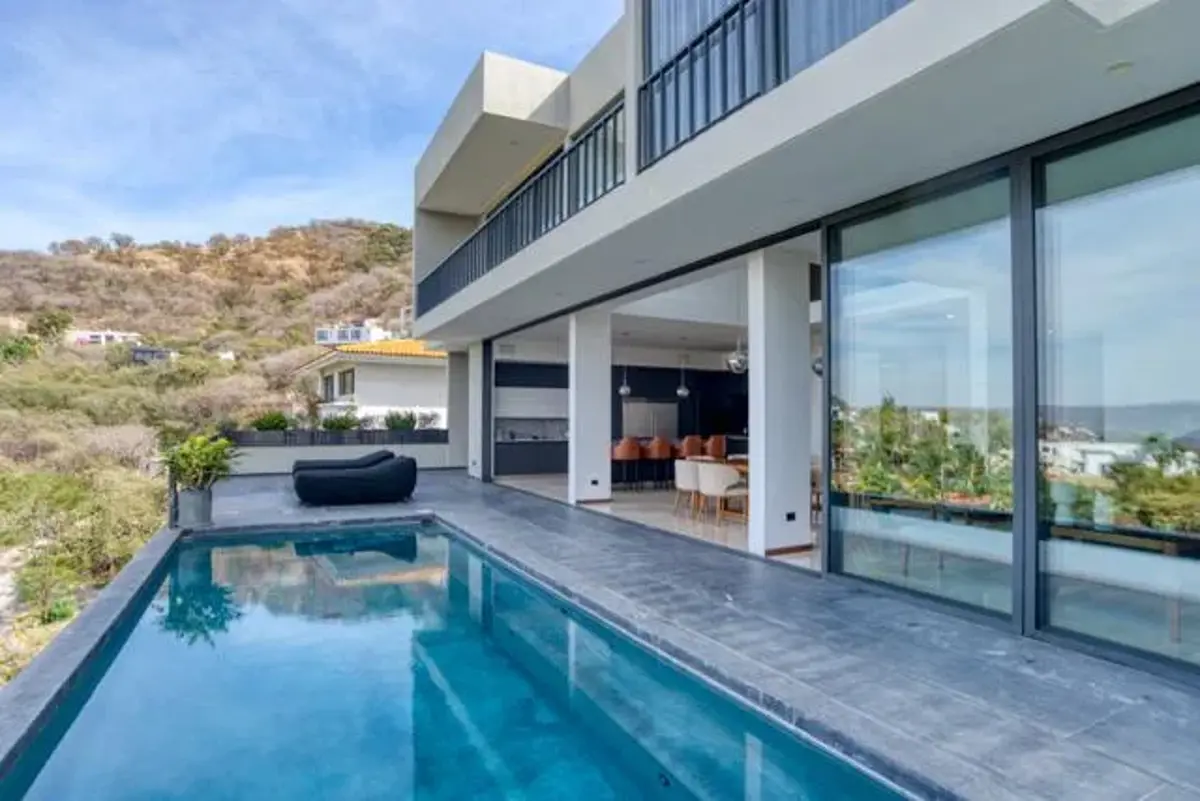 Casa en venta en Las Cañadas (Bosques de San Isidro), Zapopan — foto 1 de 27