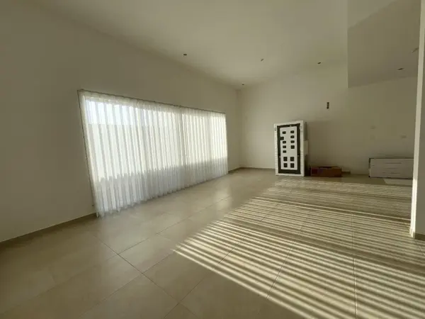 Casa en venta en Santerra, Hermosillo — foto 2 de 13