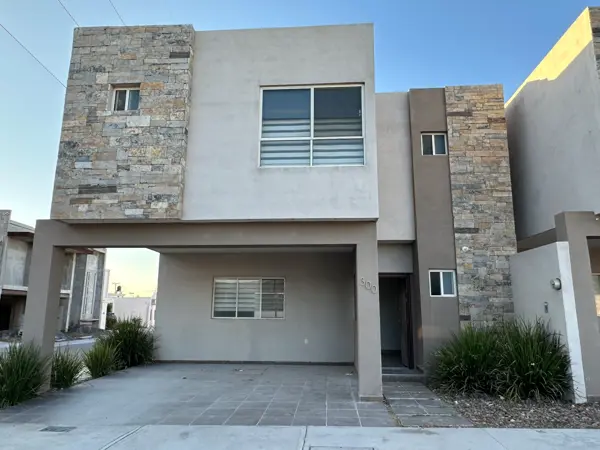Casa en venta en Blanca Esthela, Ramos Arizpe — foto 2 de 26