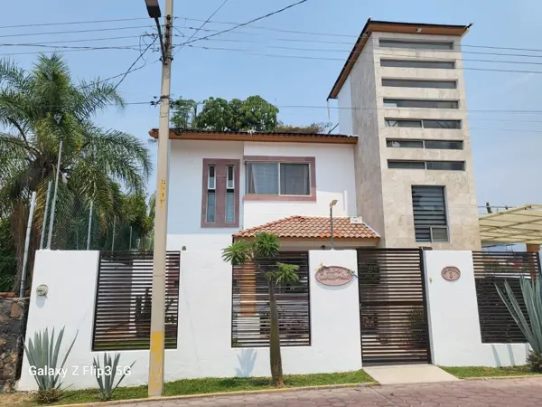 Casa en Vergeles de Oaxtepec, Yautepec, Morelos