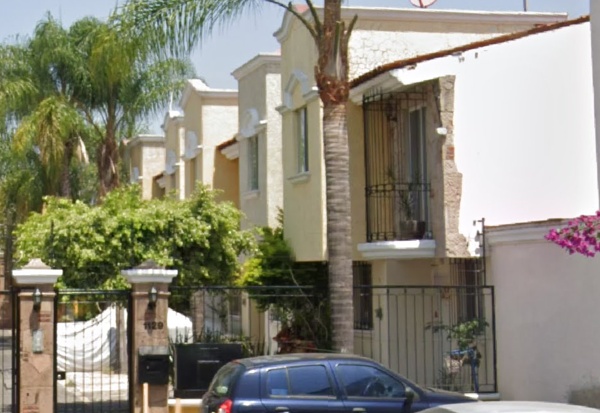 Casa en venta en Jardines Del Valle, Zapopan — foto 2 de 8
