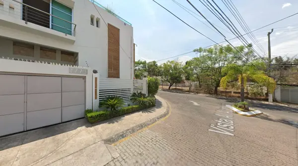 Casa en venta en Cerro Del Tesoro, San Pedro Tlaquepaque — foto 3 de 14