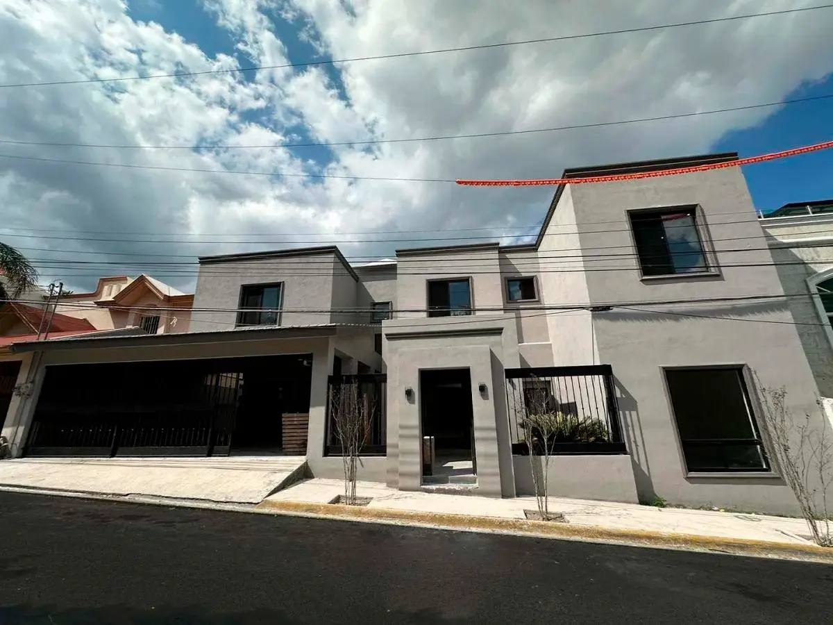 Casa en venta en Del Paseo Residencial, Monterrey — foto 1 de 15