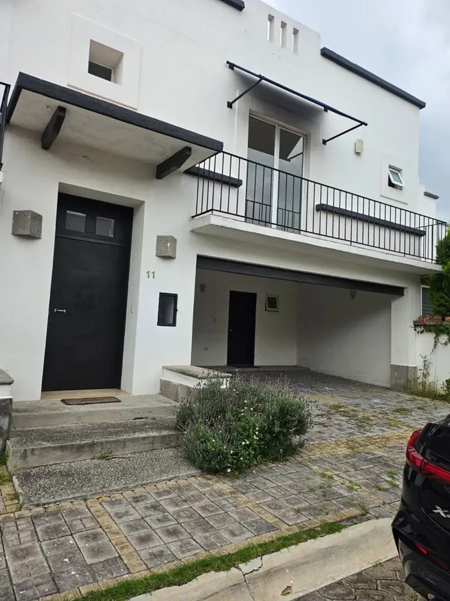 Casa en renta en Lomas de Angelópolis, San Andrés Cholula — foto 1 de 17