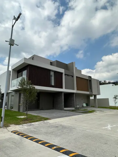 Casa en venta en Los Robles, Zapopan — foto 2 de 25
