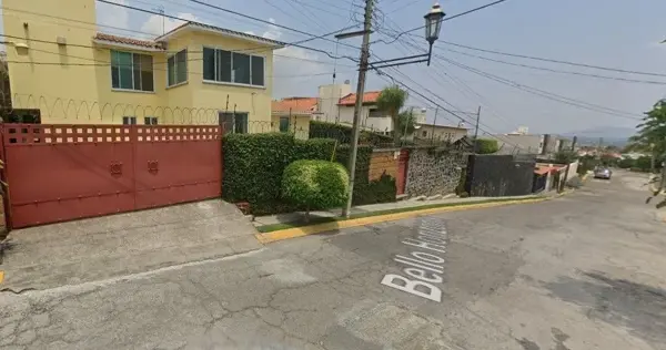 Casa en venta en Fracc Burgos Cuernavaca, Emiliano Zapata — foto 3 de 11
