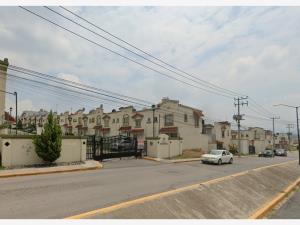 Casa en venta en URBI Villa del rey, Huehuetoca — foto 2 de 21
