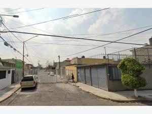 Casa en Ampliación Valle de Aragón Sección A, Ecatepec de Morelos, México