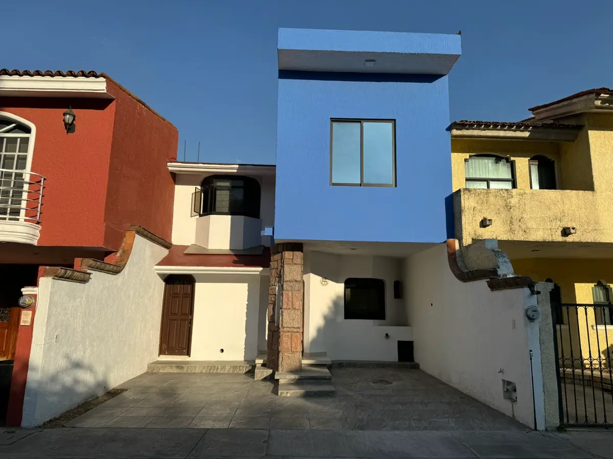 Casa en renta en Jardines de Chapalita, Zapopan — foto 1 de 11
