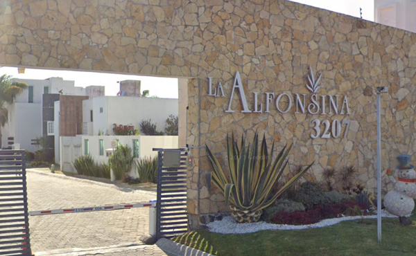 Casa en San Bernardino Tlaxcalancingo, San Andrés Cholula, Puebla