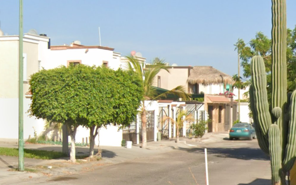 Casa en venta en Villas del Encanto, La Paz — foto 3 de 11