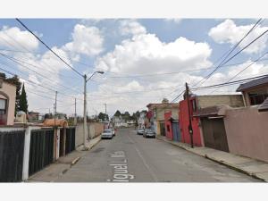 Casa en venta en Santiago Miltepec, Toluca — foto 3 de 21