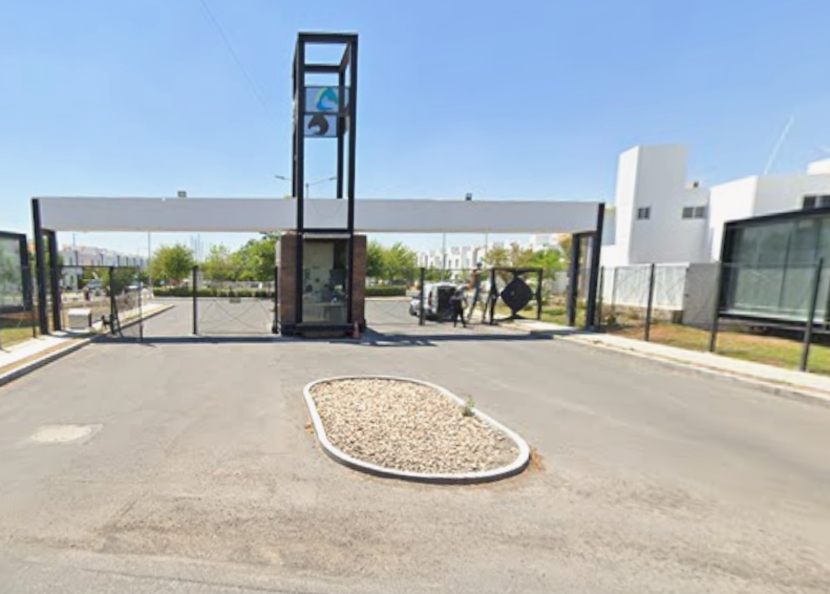 Casa en venta en Residencial Fontana, Celaya — foto 1 de 18