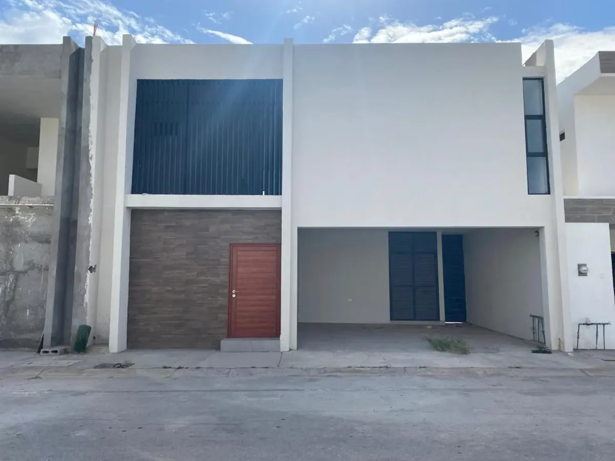 Casa en venta en Los Cedros, Gómez Palacio — foto 1 de 13
