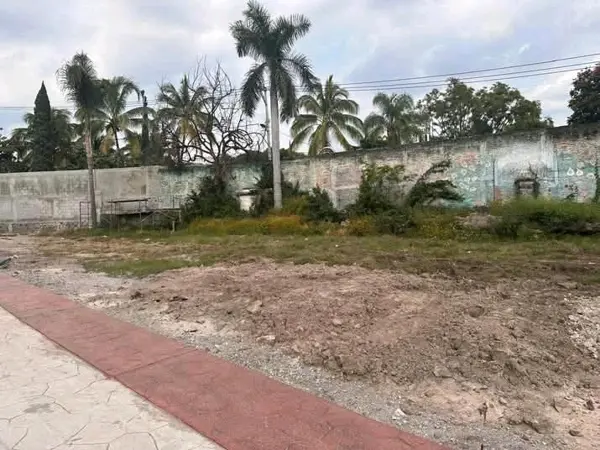Terreno en venta en Amatitlan, Cuernavaca — foto 2 de 6