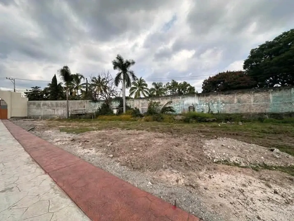 Terreno en venta en Amatitlan, Cuernavaca — foto 1 de 6