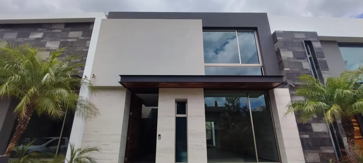 Casa en venta en Montaña Monarca III, Morelia — foto 1 de 49