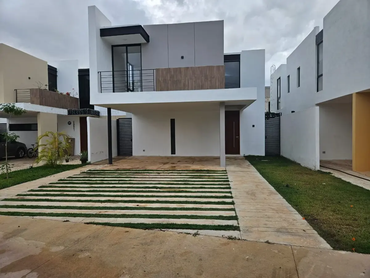 Casa en renta en Santa Rita Cholul, Mérida — foto 1 de 16