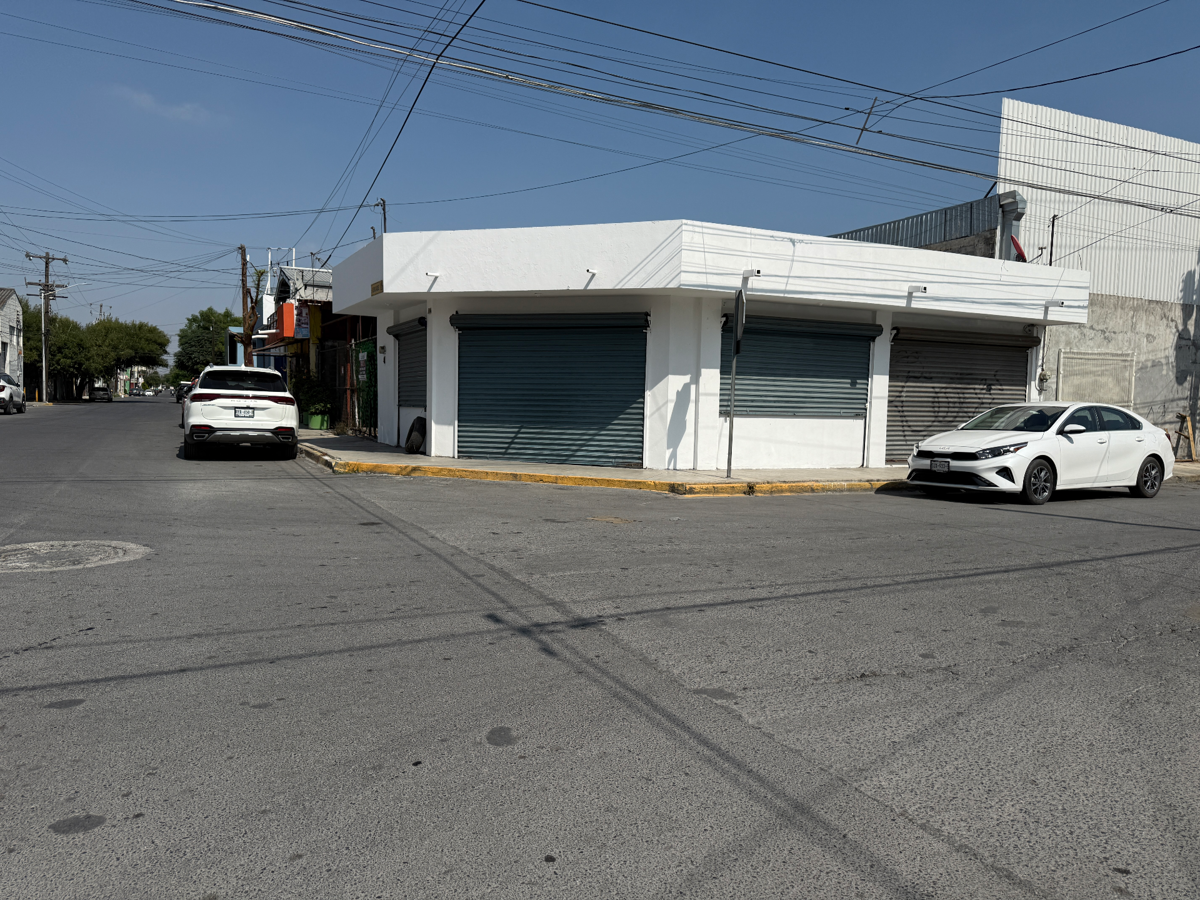 Local en venta en Fabriles, Monterrey — foto 1 de 6