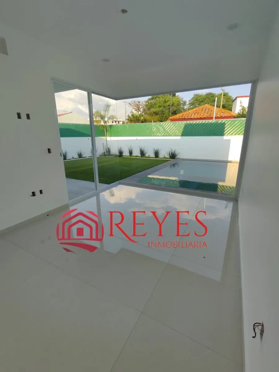 Casa en venta en Lomas de Cocoyoc, Atlatlahucan — foto 1 de 8