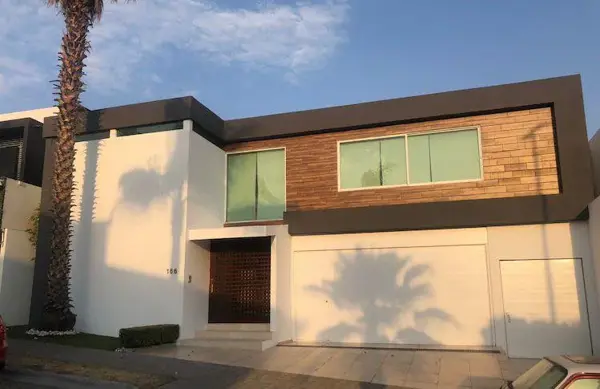 Casa en venta en Lomas de Angelópolis, San Andrés Cholula, Puebla