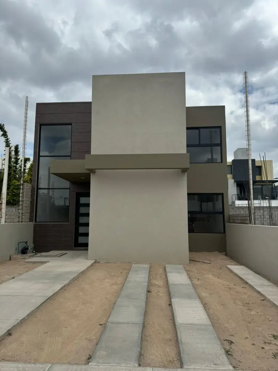 Casa en venta en El Condado, Corregidora — foto 1 de 17