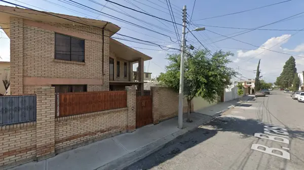 Casa en venta en America, Saltillo — foto 2 de 12