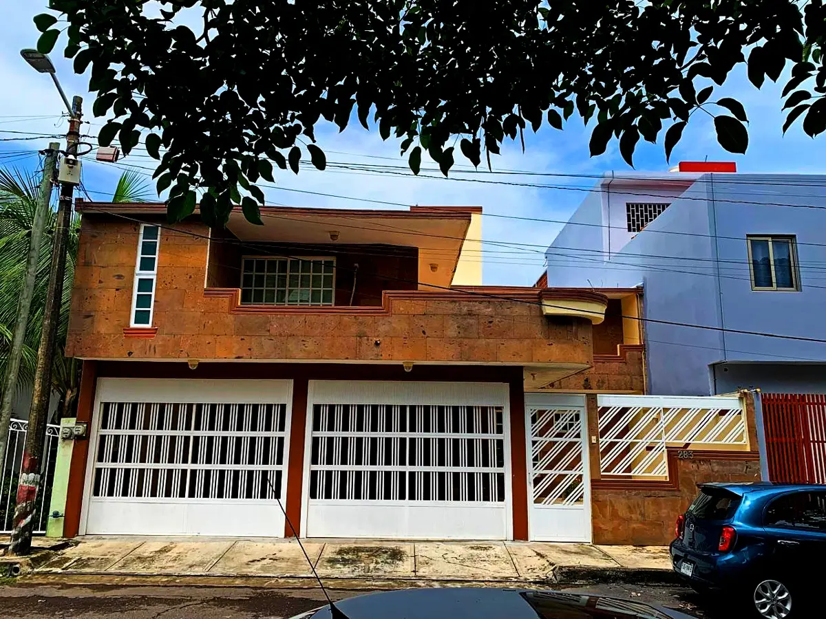 Casa en venta en Jardines de Virginia, Boca del Río — foto 1 de 16