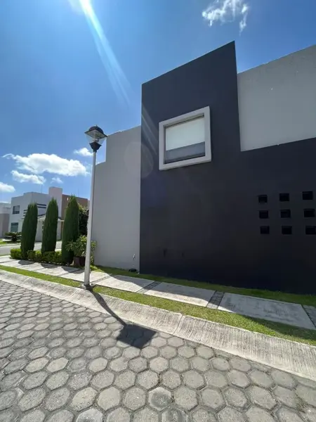 Casa en venta en Lomas de Angelópolis, San Andrés Cholula — foto 3 de 8