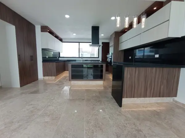 Casa en venta en Lomas de Angelópolis, San Andrés Cholula — foto 2 de 16
