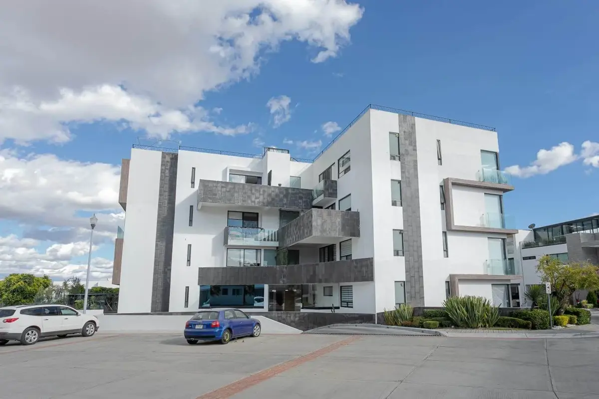 Departamento en venta en Lomas de Angelópolis, San Andrés Cholula — foto 1 de 16