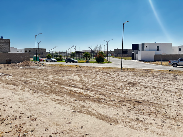 Terreno en venta en Villas del Renacimiento, Torreón — foto 3 de 7