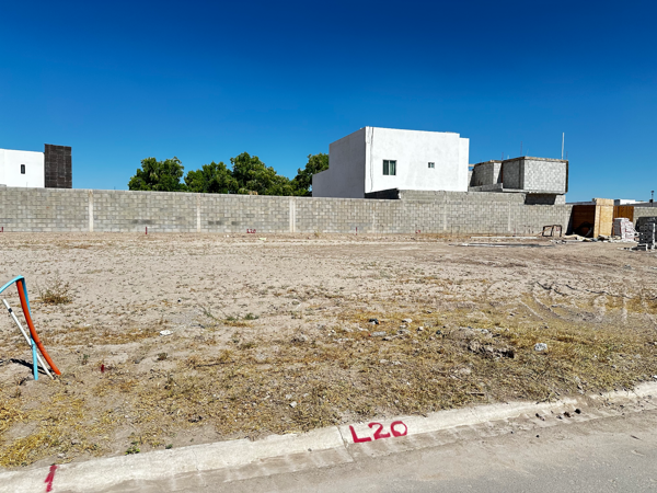 Terreno en venta en Villas del Renacimiento, Torreón — foto 2 de 7