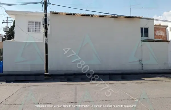 Casa en venta en Jardines de San Sebastian, León — foto 2 de 21