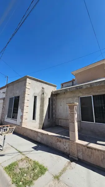 Casa en venta en Villa Jardin, Torreón — foto 2 de 11