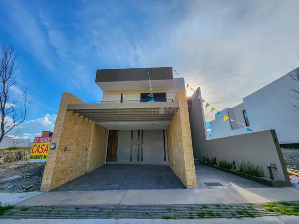 Casa en El Mayorazgo, El Marqués, Querétaro