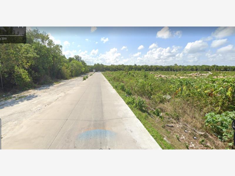 Terreno en venta en Ejidal, Solidaridad — foto 1 de 3